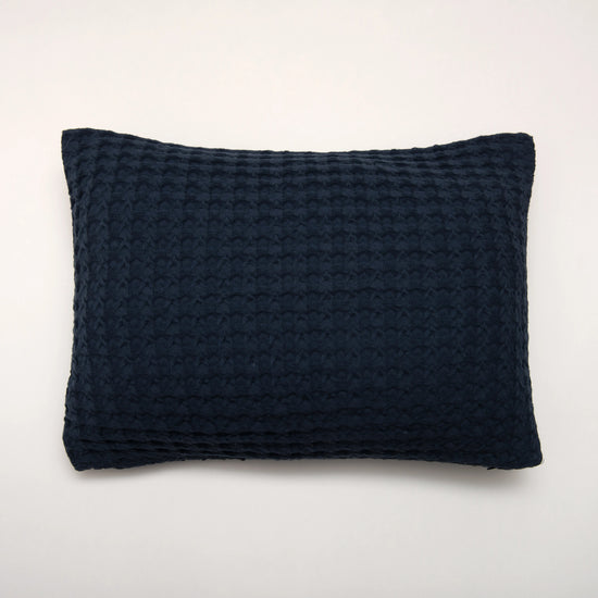 Almofada de Algodão Azul Marinho 35x50 cm Padrão Waffle - Nicole