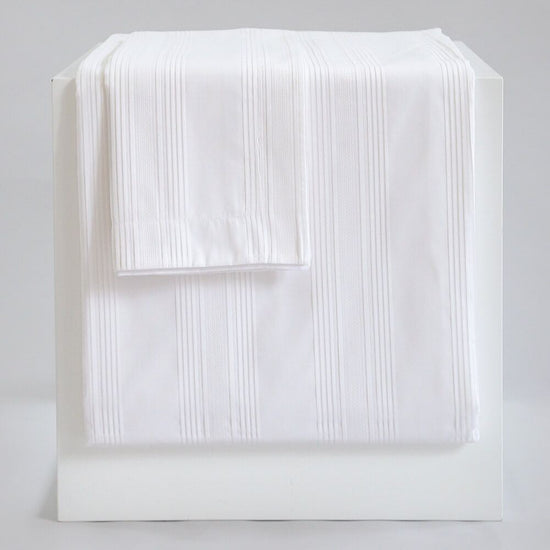 Capa de Edredón Pregas Branco