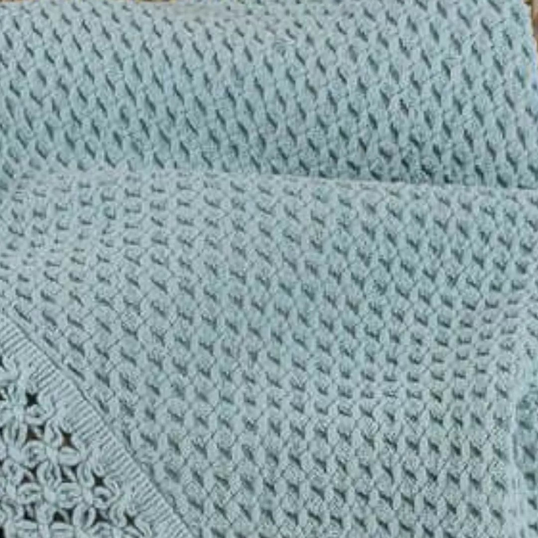 Manta de Algodão com Renda Azul