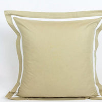 Almofada Decorativa com Renda Camel