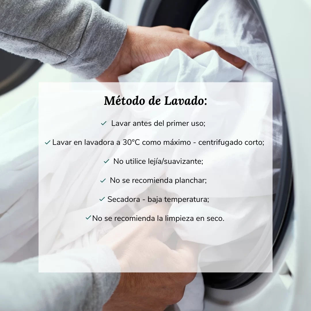 Par Cojines Decorativos con Puntilla Blanco