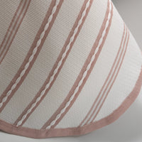 Colcha Riscas Cor-de-Rosa