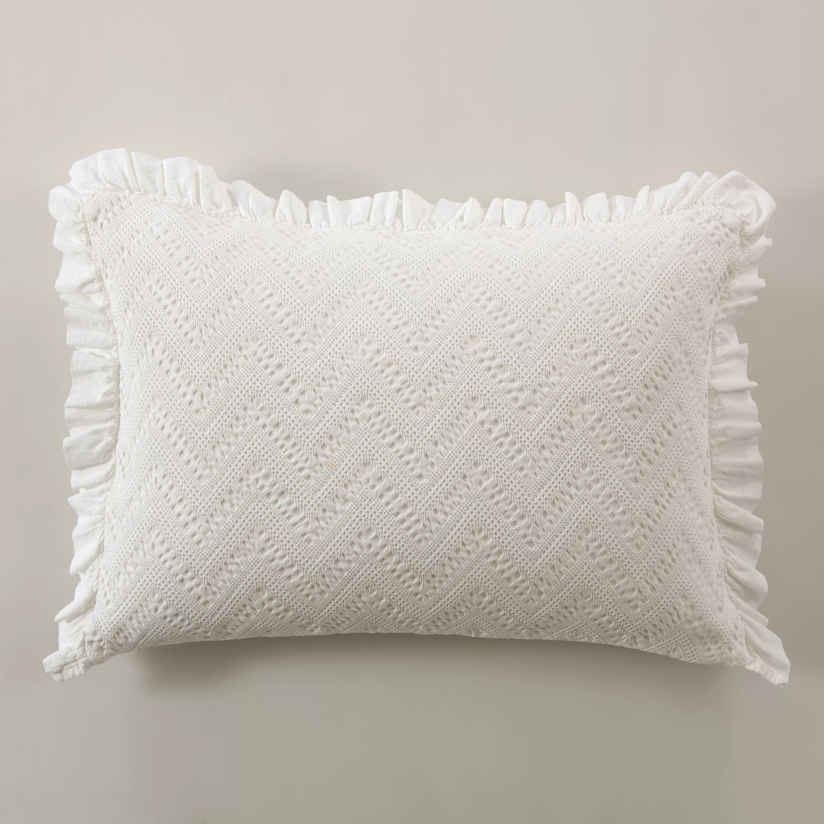 Almofada de Colcha com Folho Branco
