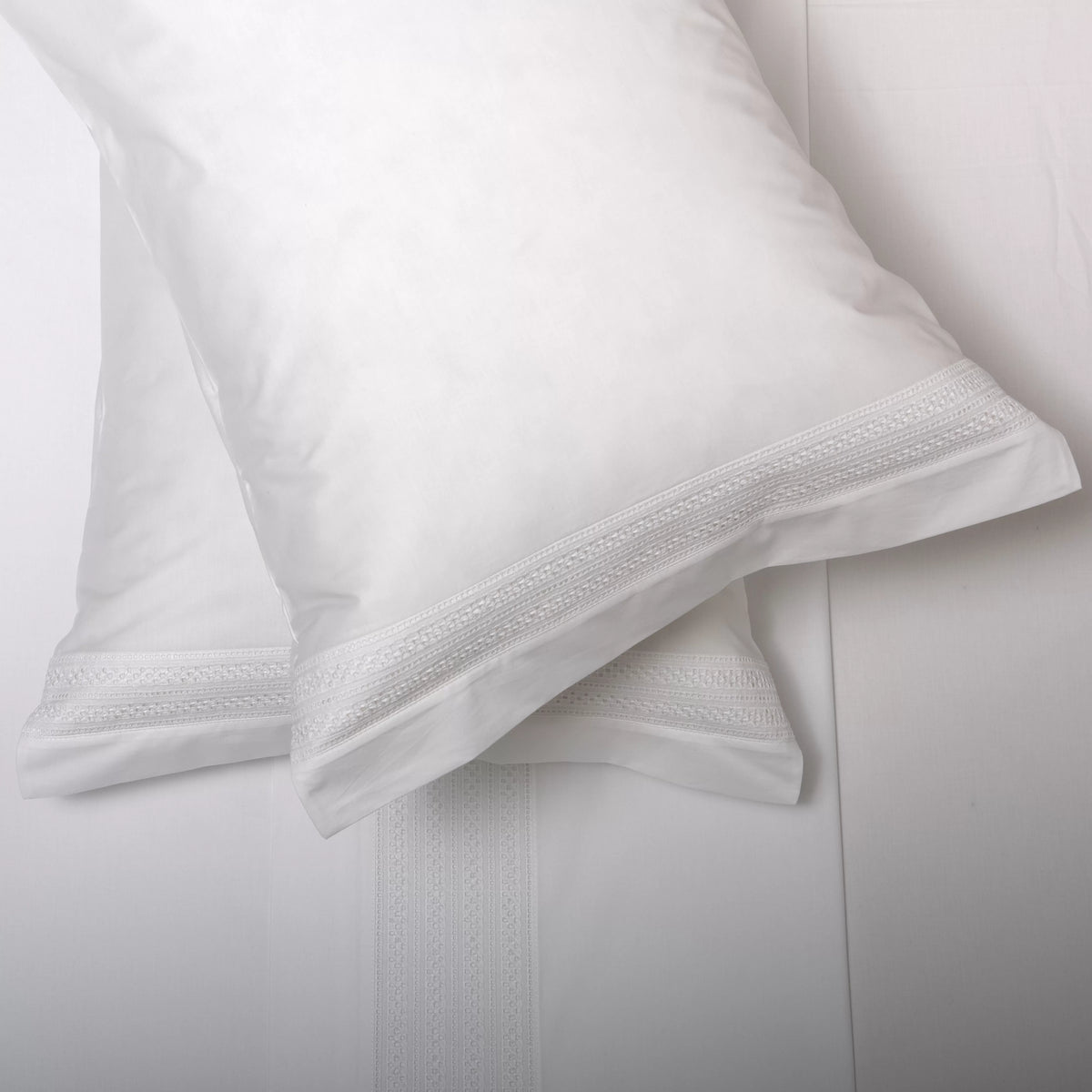 Lençóis com Bordado Inglês Branco
