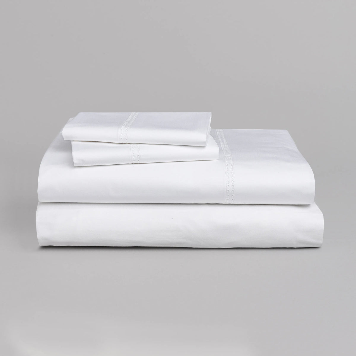 Lençóis Branco com Renda em Tons de Branco
