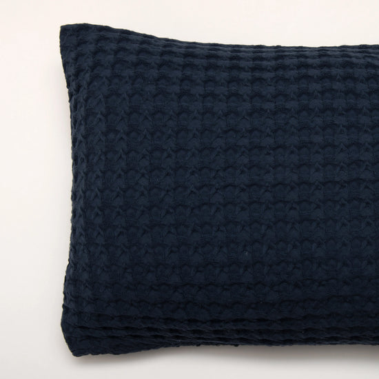 Cojín de Algodón Azul Marino 35x50 cm Diseño Waffle - Nicole