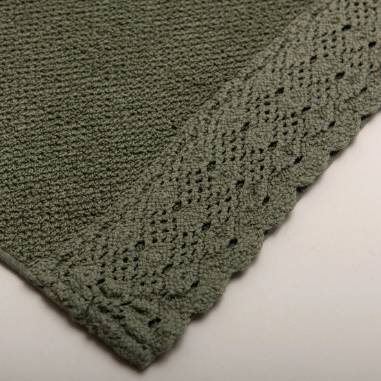 (3 Peças) Jogo de Toalhas Verde Escuro Stonewashed 100% Algodão 500g com Renda – Alícia