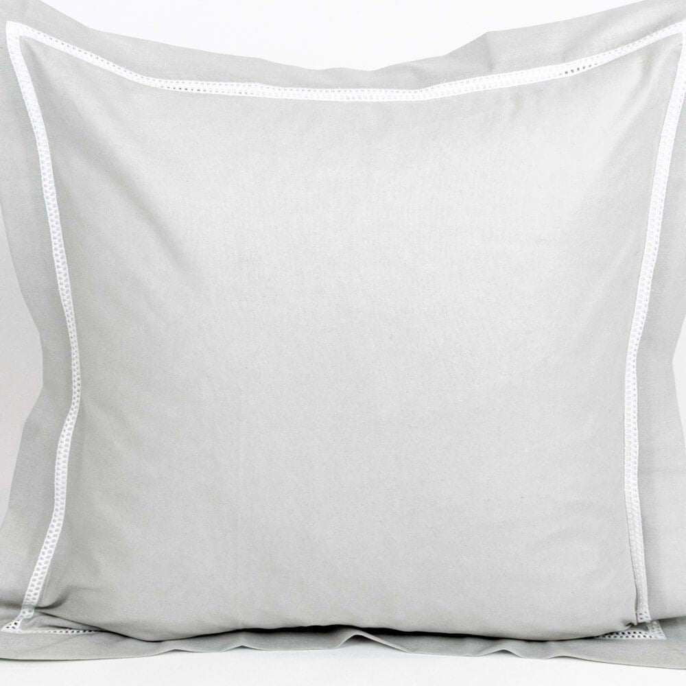 Almofada Decorativa com Renda Cinzento