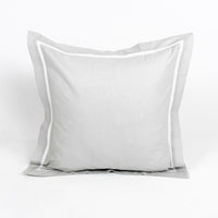 Almofada Decorativa com Renda Cinzento