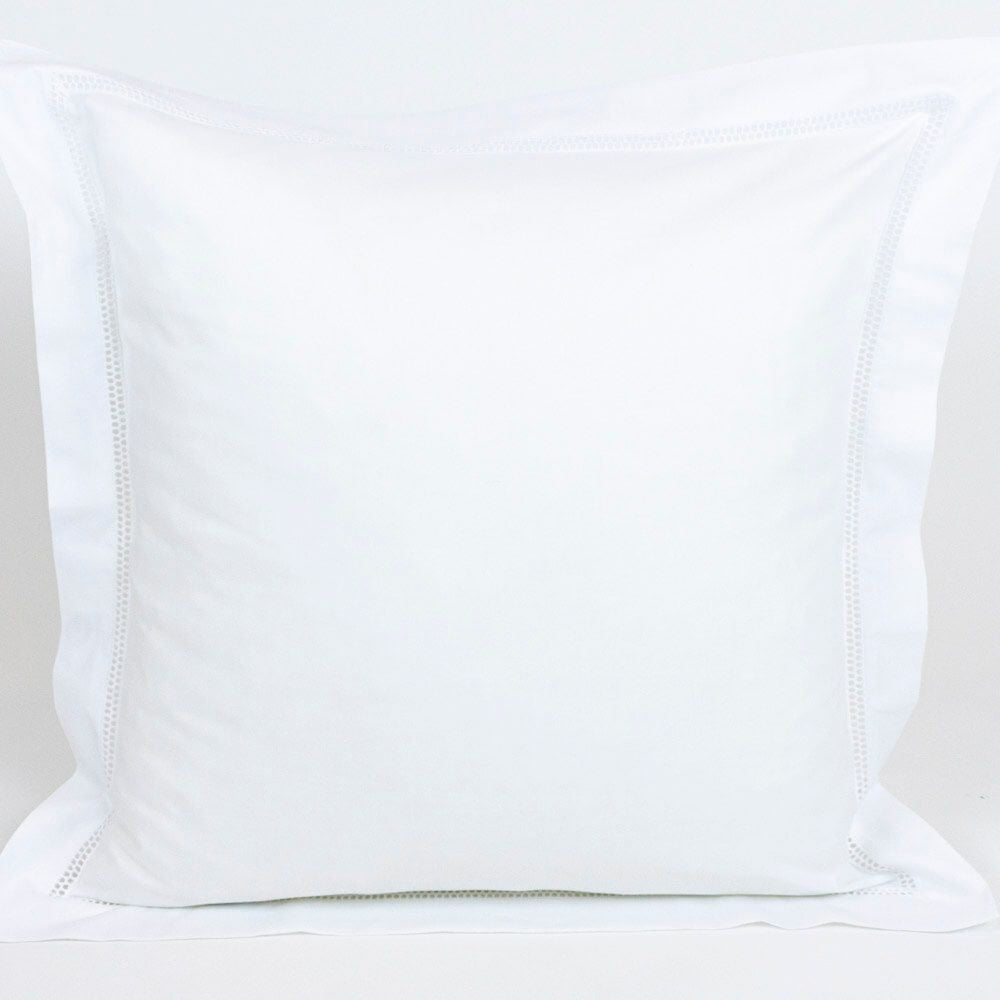 Almofada Decorativa com Renda Branco