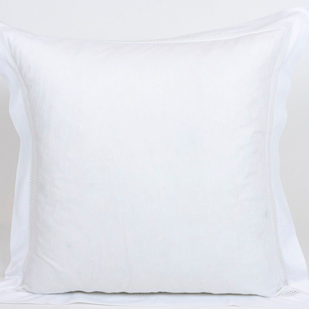 Almofada Decorativa com Renda Branco