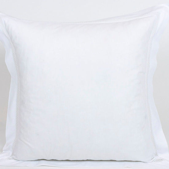 Almofada Decorativa com Renda Branco
