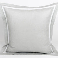 Almofada Decorativa com Renda Cinzento