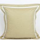 Almofada Decorativa com Renda Camel