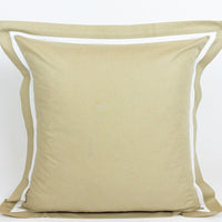 Almofada Decorativa com Renda Camel