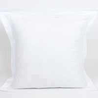 Almofada Decorativa com Renda Branco