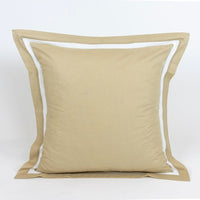 Almofada Decorativa com Renda Camel