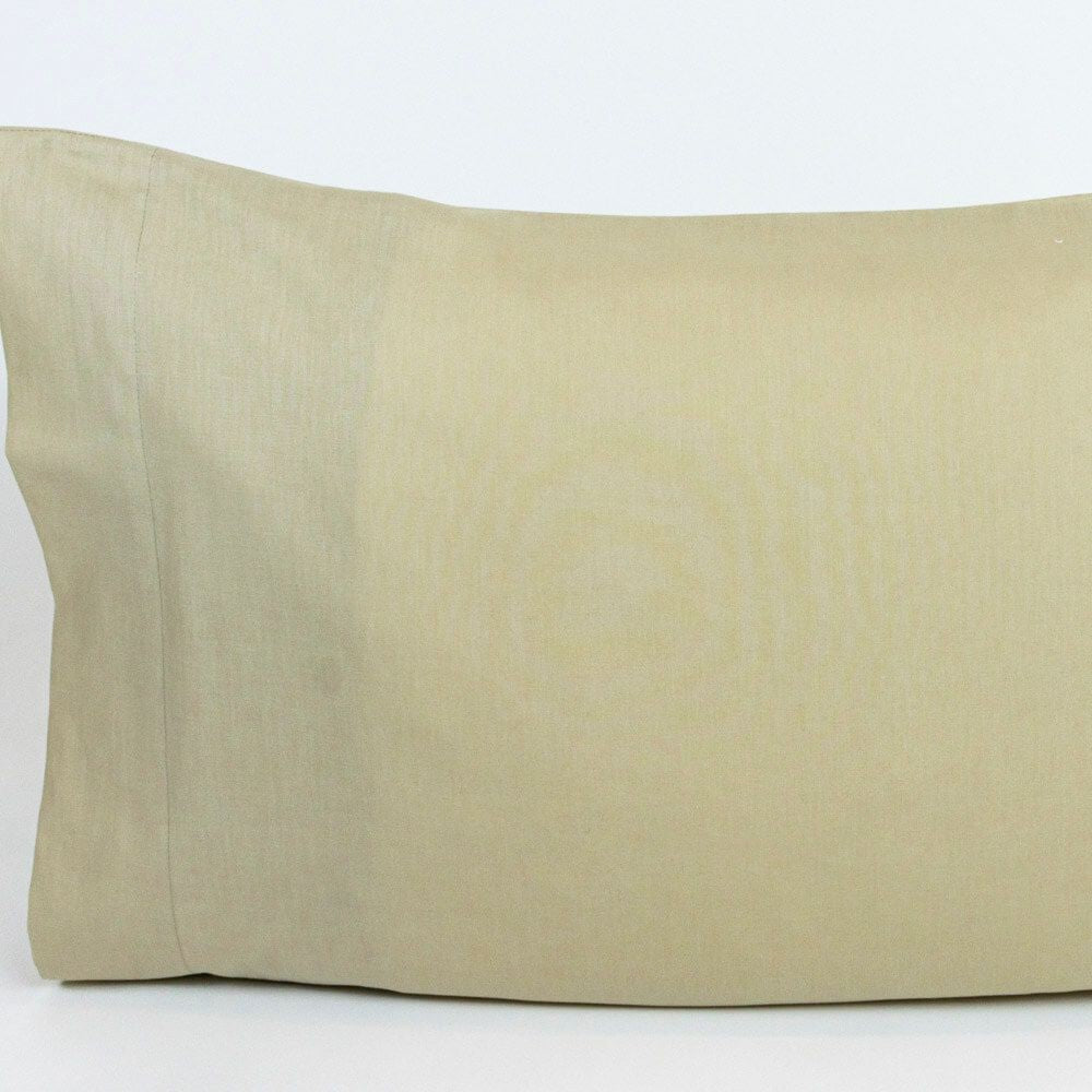 Par de Fronhas de Almofada Liso Camel 50 x 80 cm