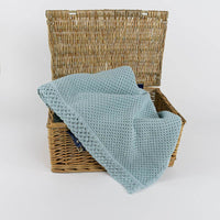 Manta de Algodão com Renda Azul