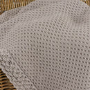 Manta de Algodão com Renda Taupe